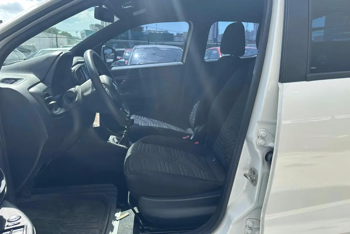 2023 Ram 700