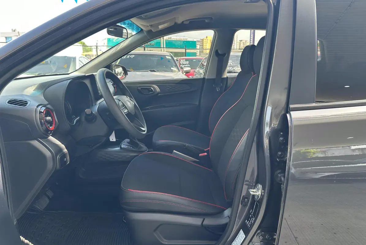 2025 Hyundai Grand i10