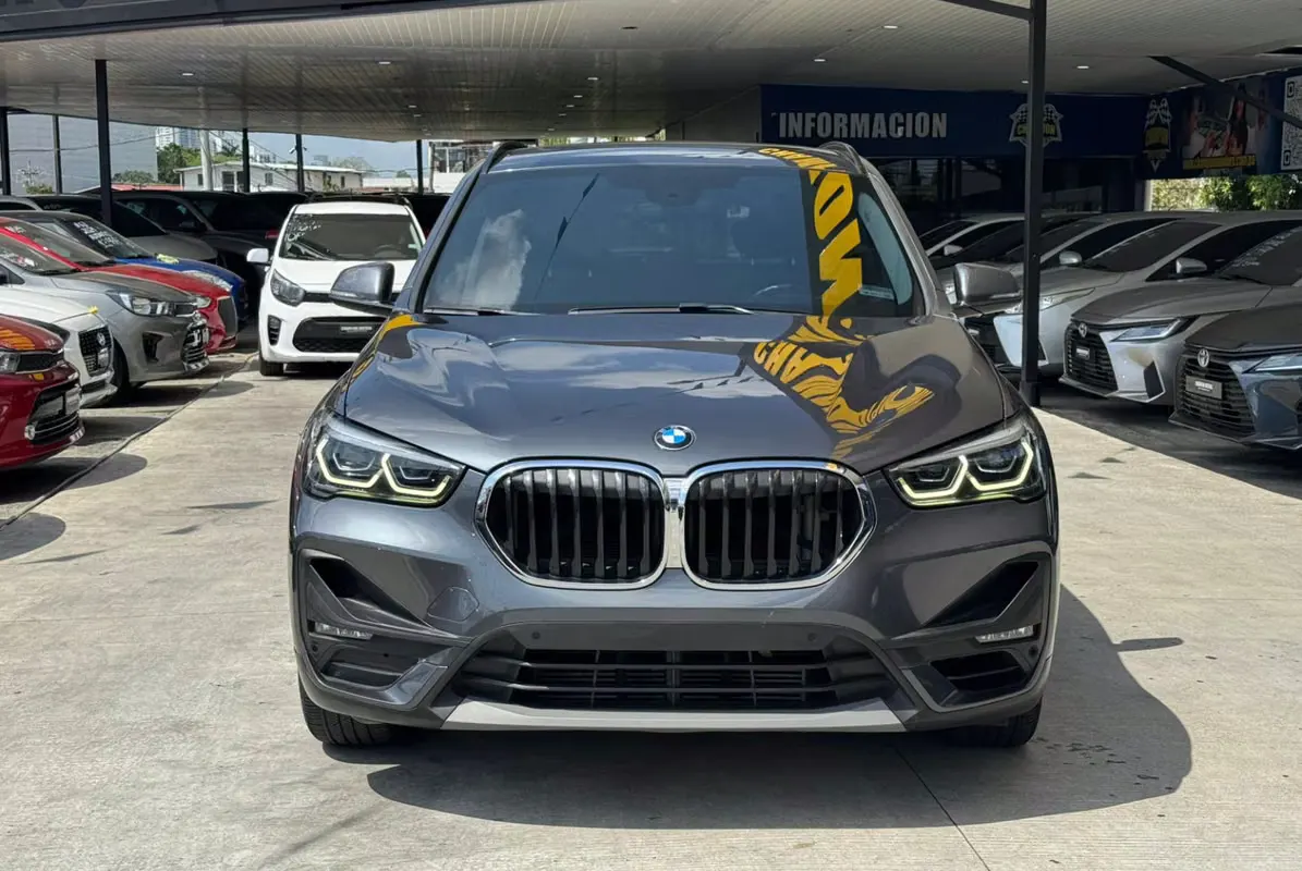 2022 BMW X1