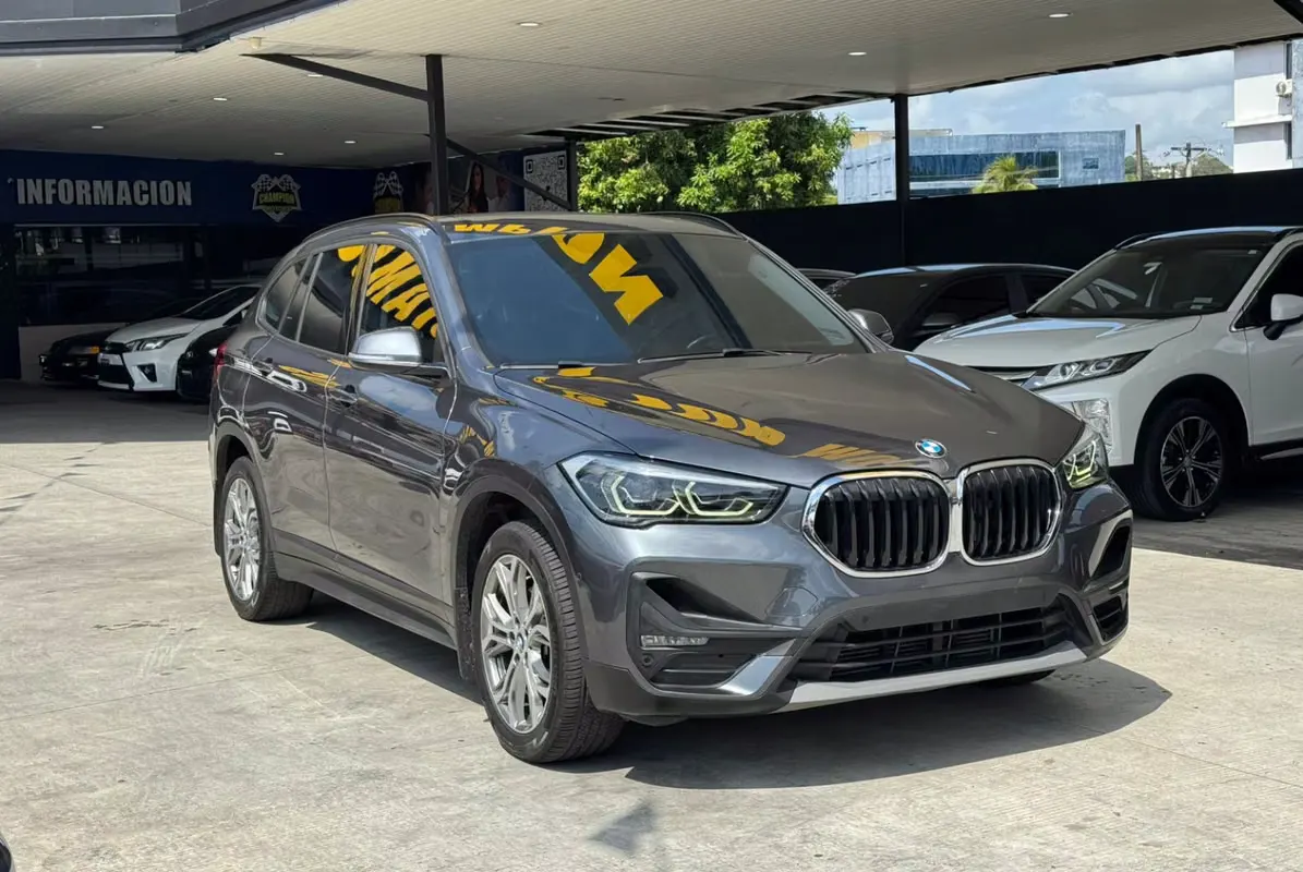 2022 BMW X1