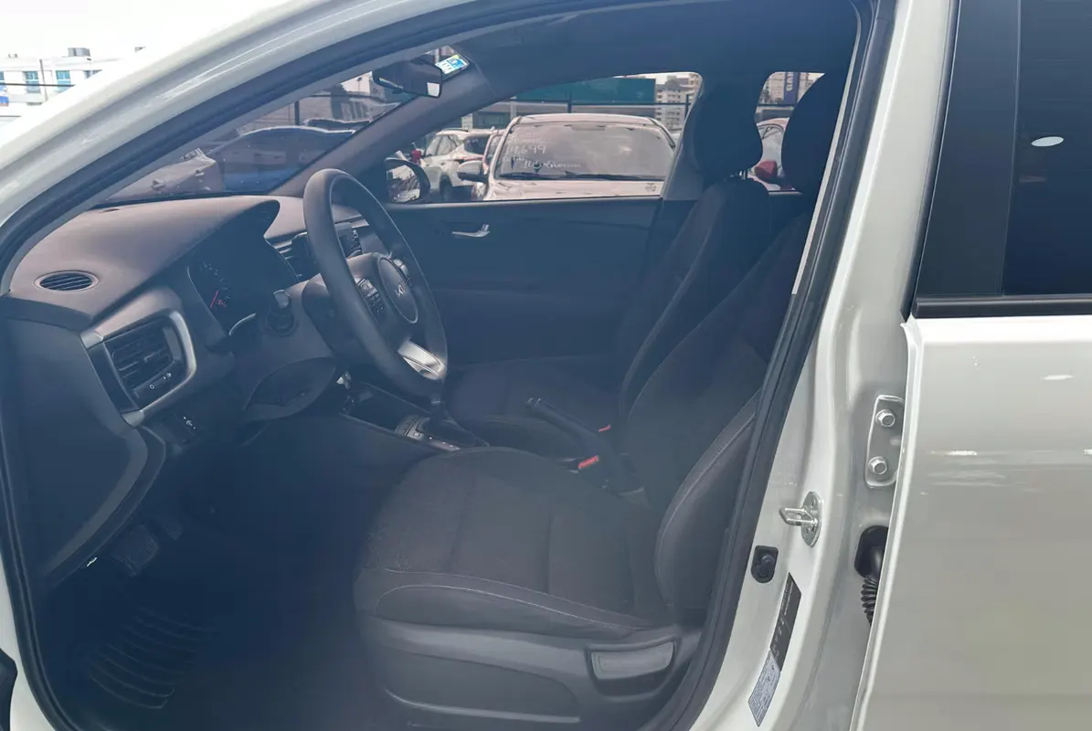 2024 Kia Rio