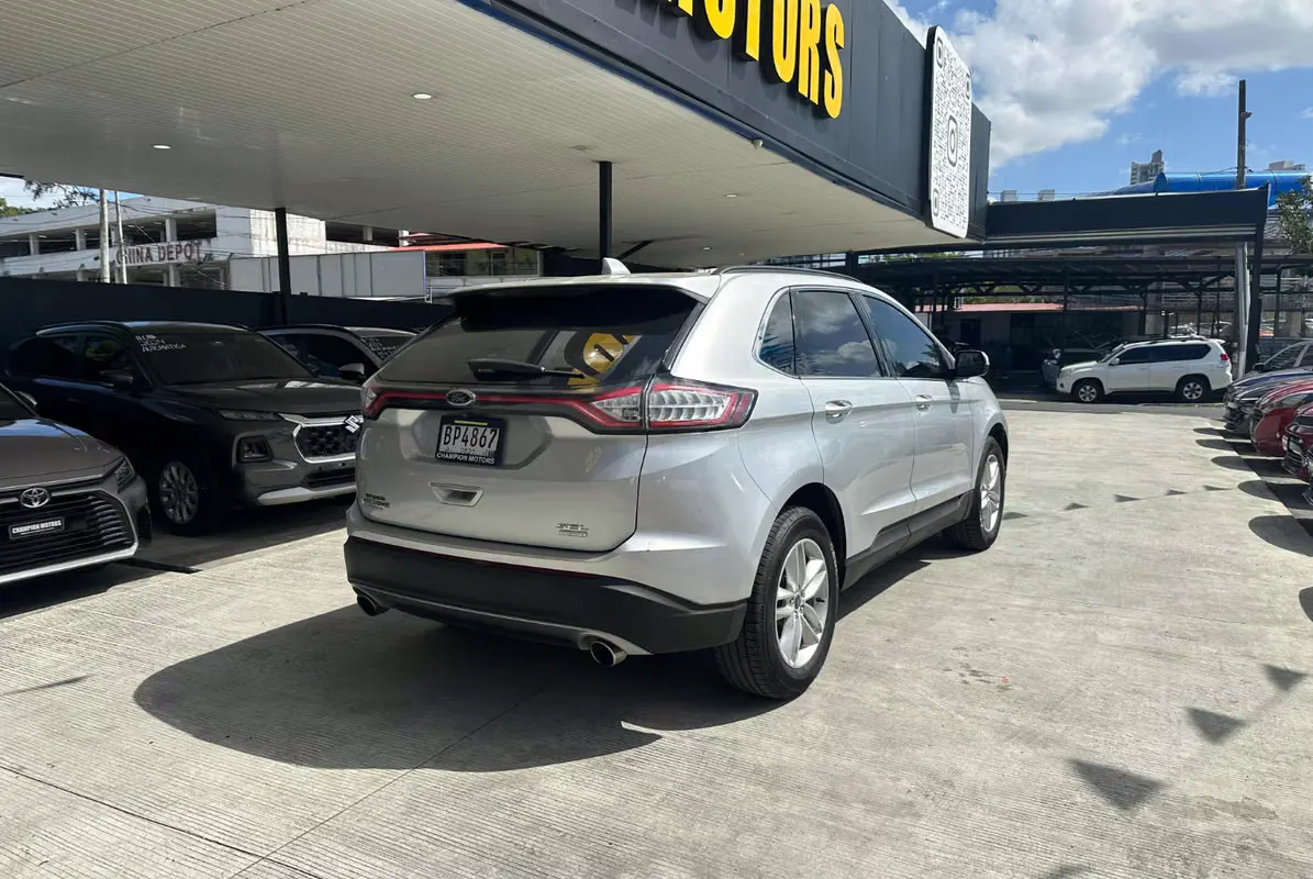 2018 Ford Edge