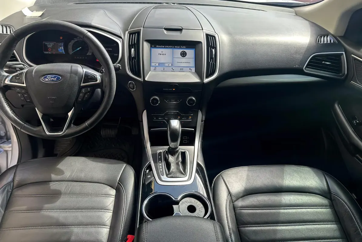 2018 Ford Edge