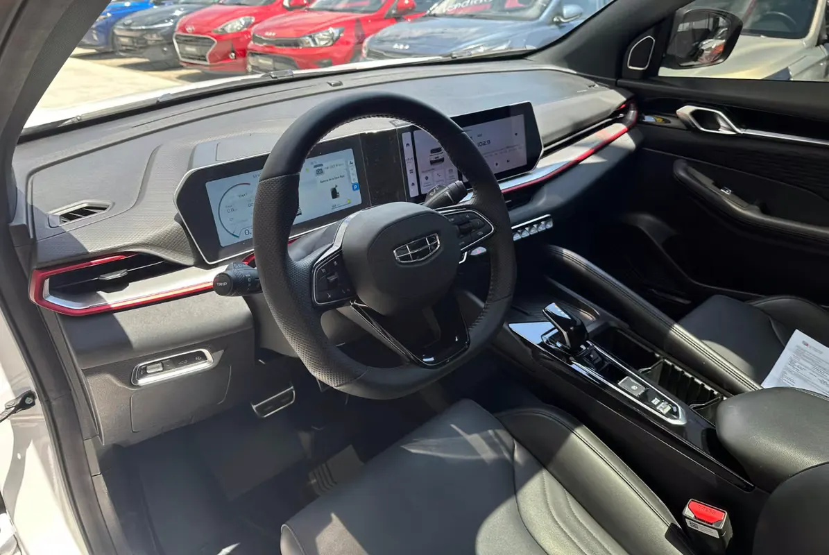 2025 Geely Coolray