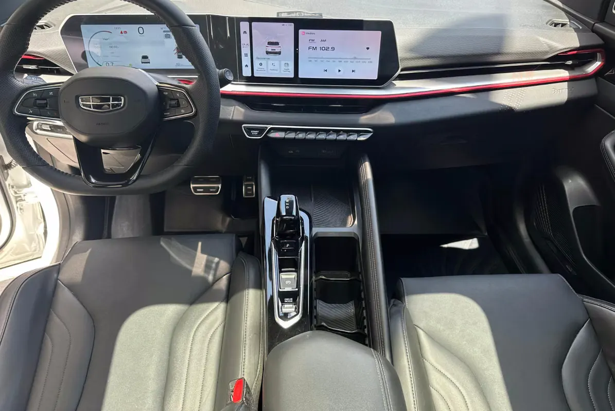 2025 Geely Coolray