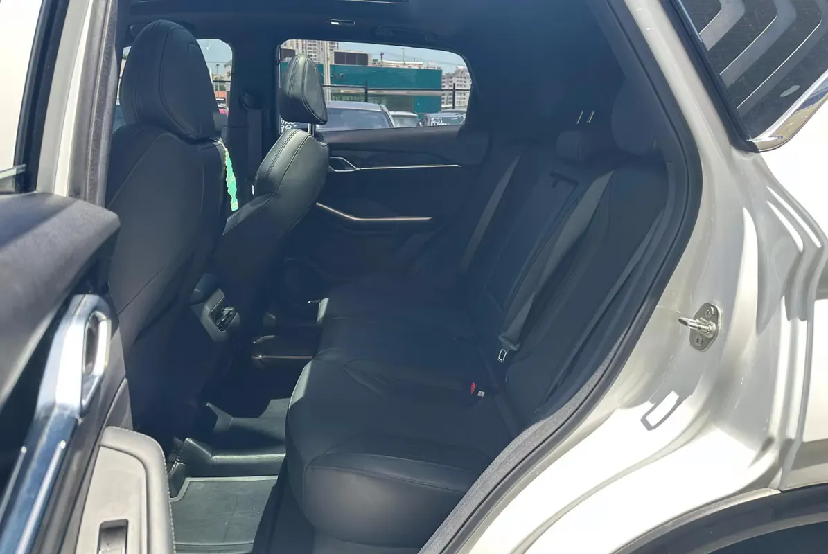 2025 Geely Coolray