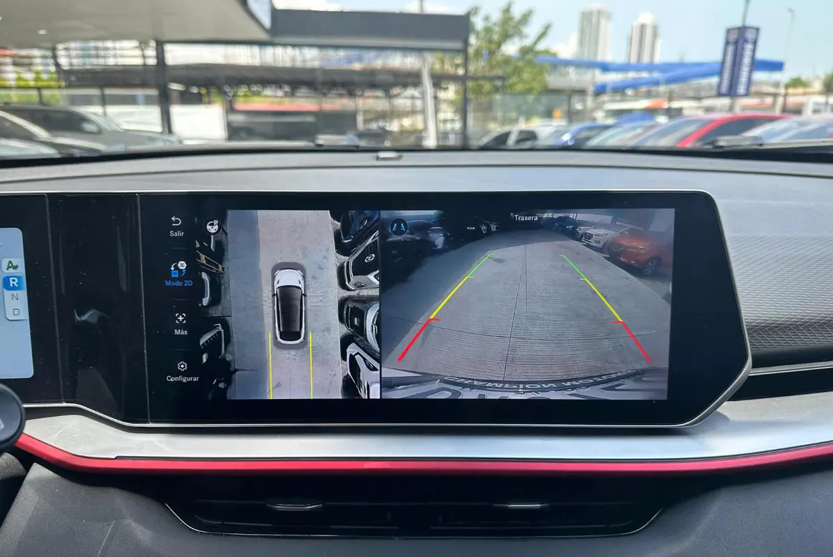 2025 Geely Coolray