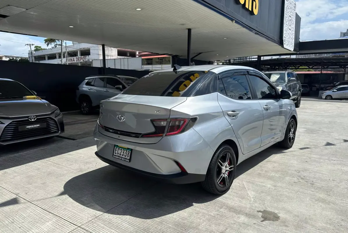 2022 Hyundai Grand i10