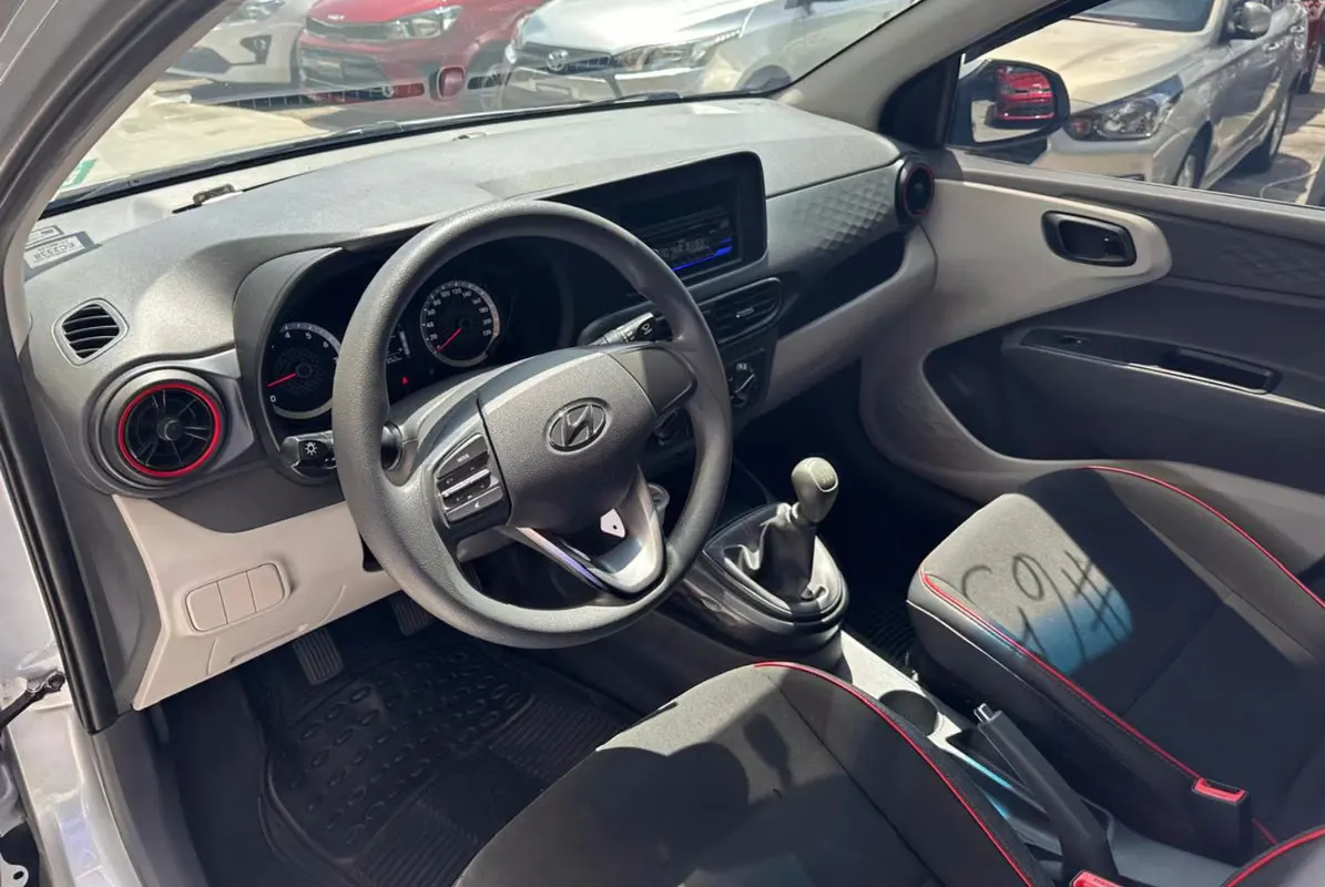 2022 Hyundai Grand i10