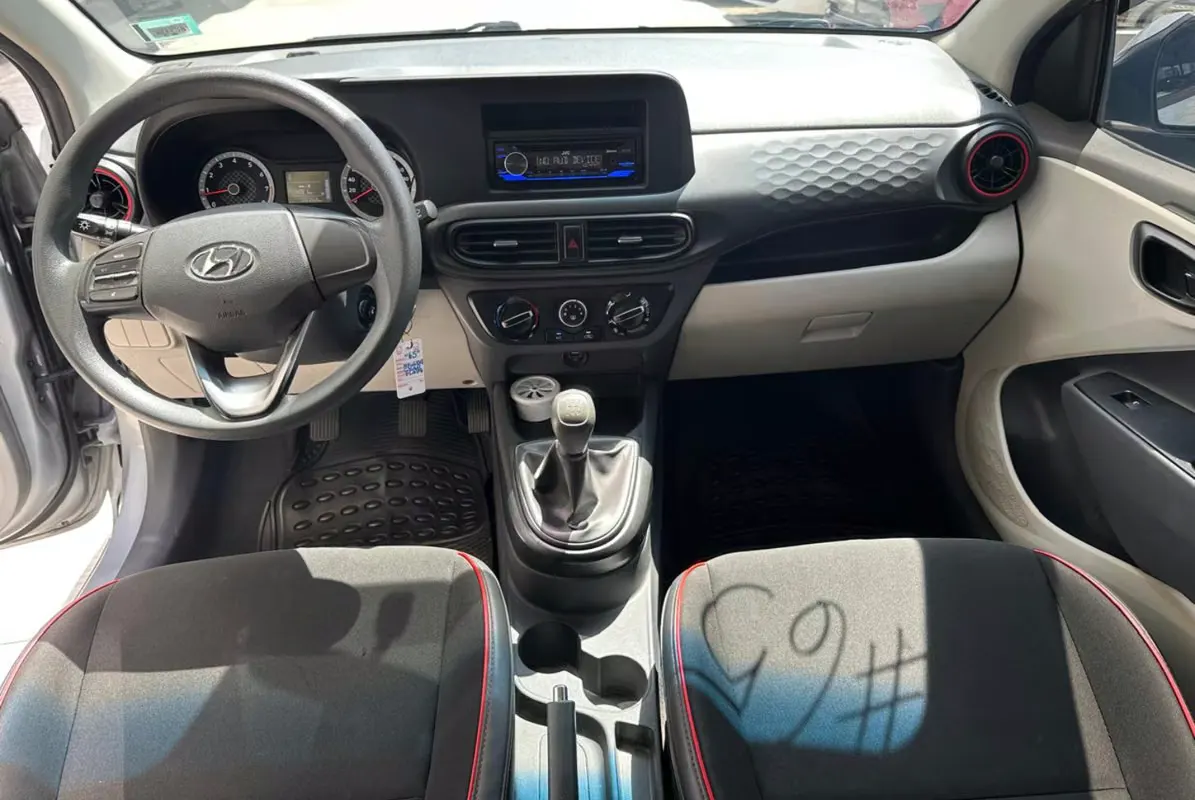 2022 Hyundai Grand i10