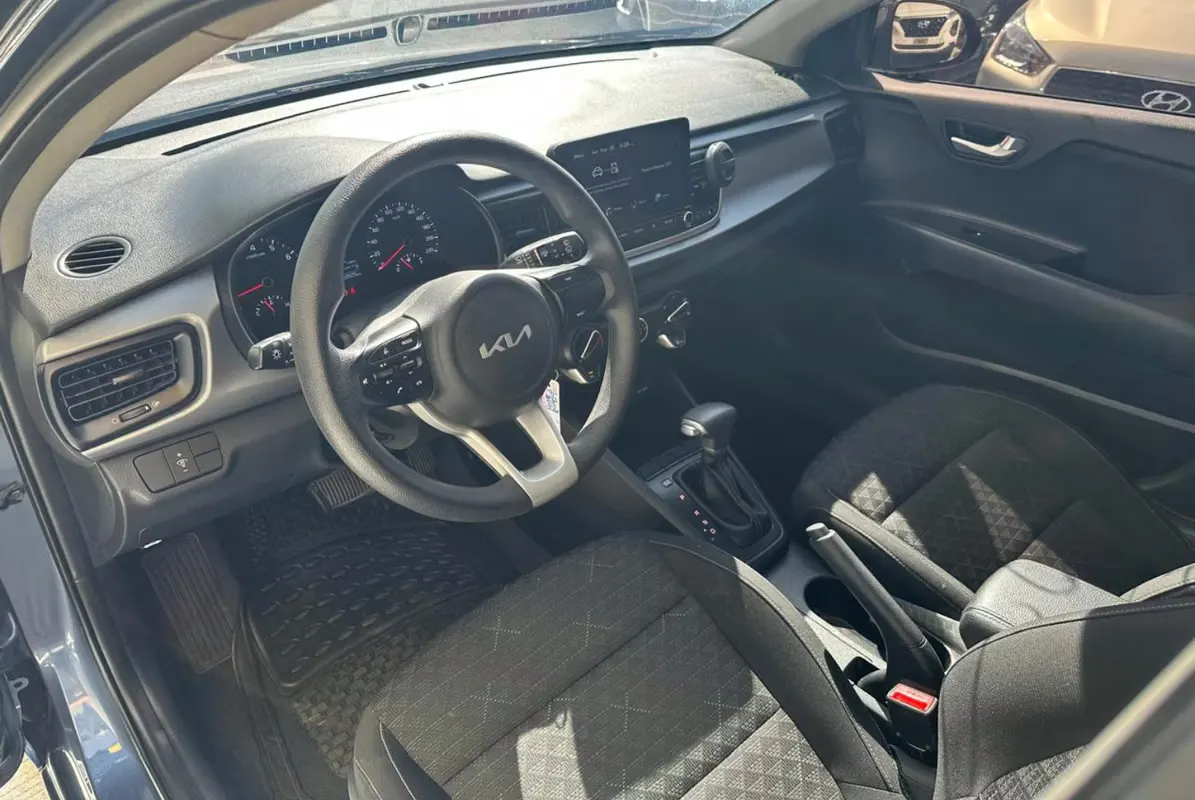 2023 Kia Rio