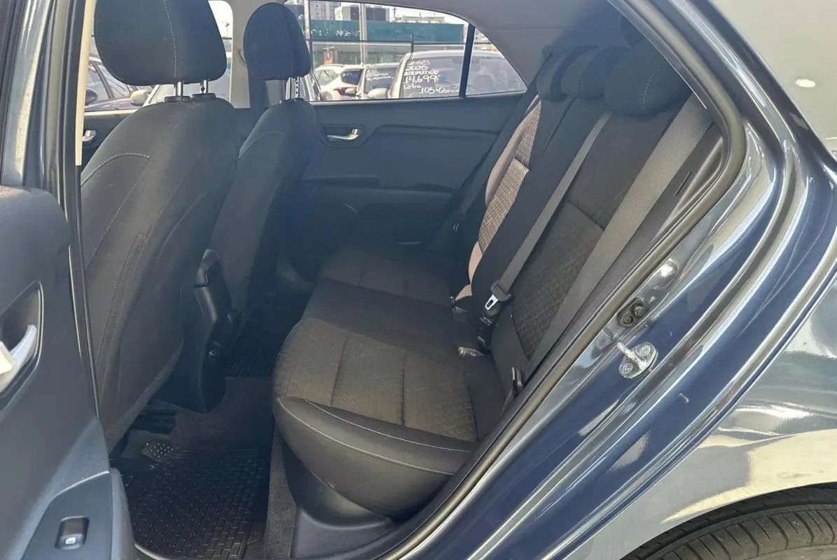 2023 Kia Rio