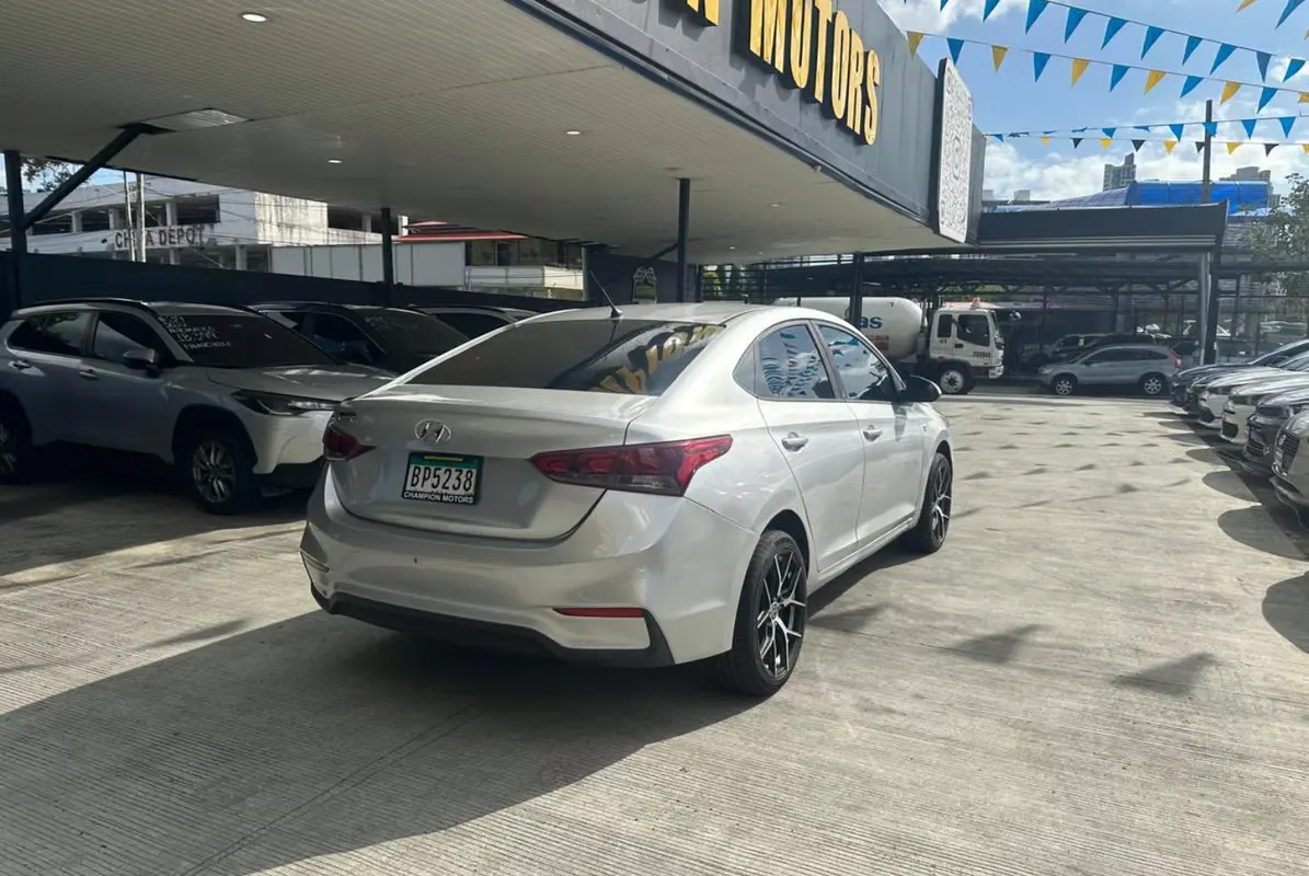 2019 Hyundai Accent