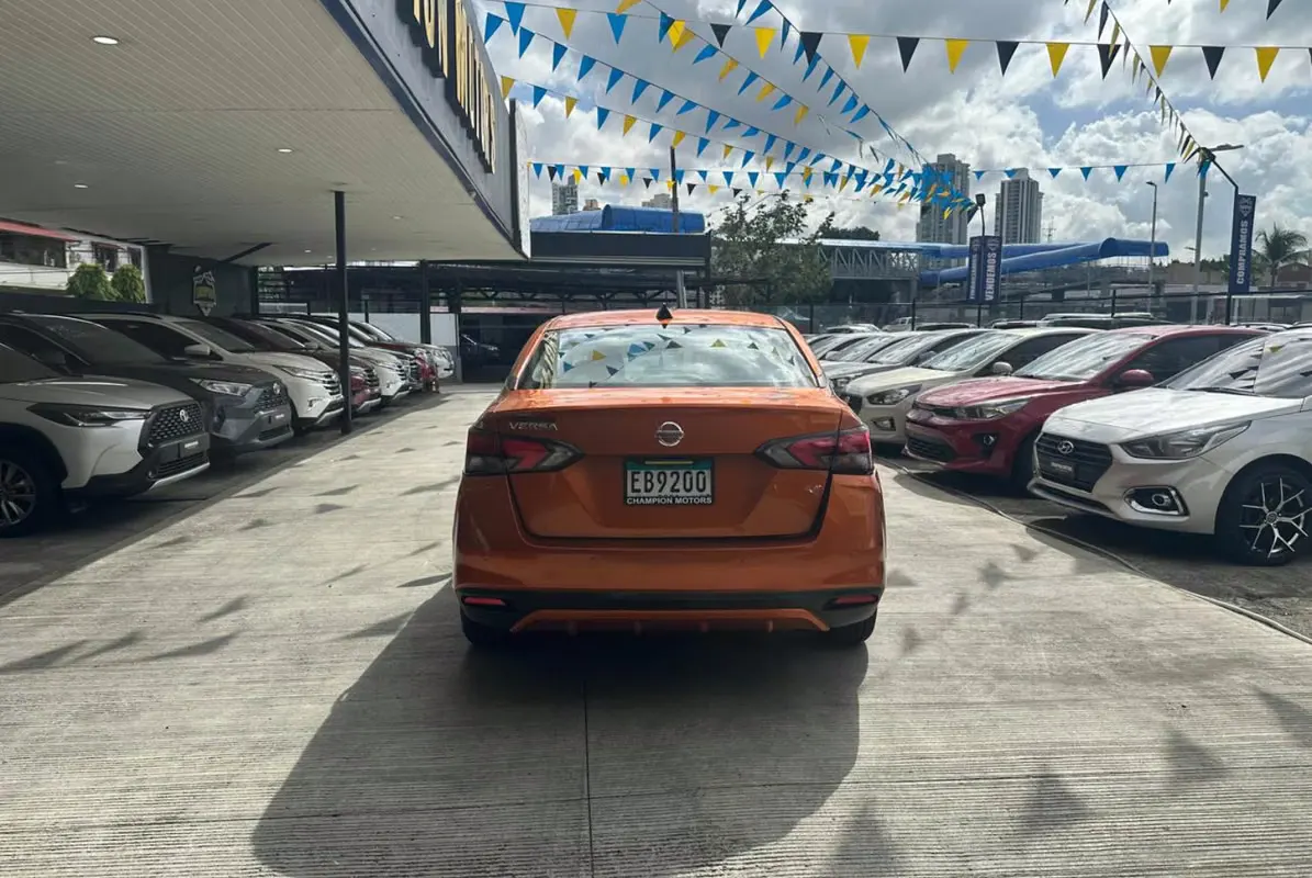 2022 Nissan Versa