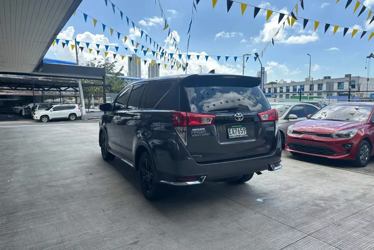 2021 Toyota Innova
