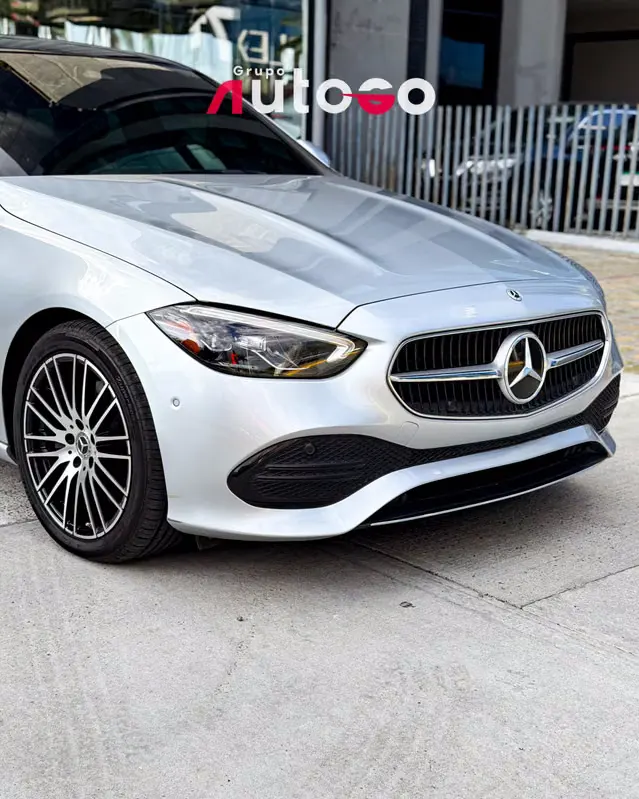 2024 Mercedes-Benz Clase C