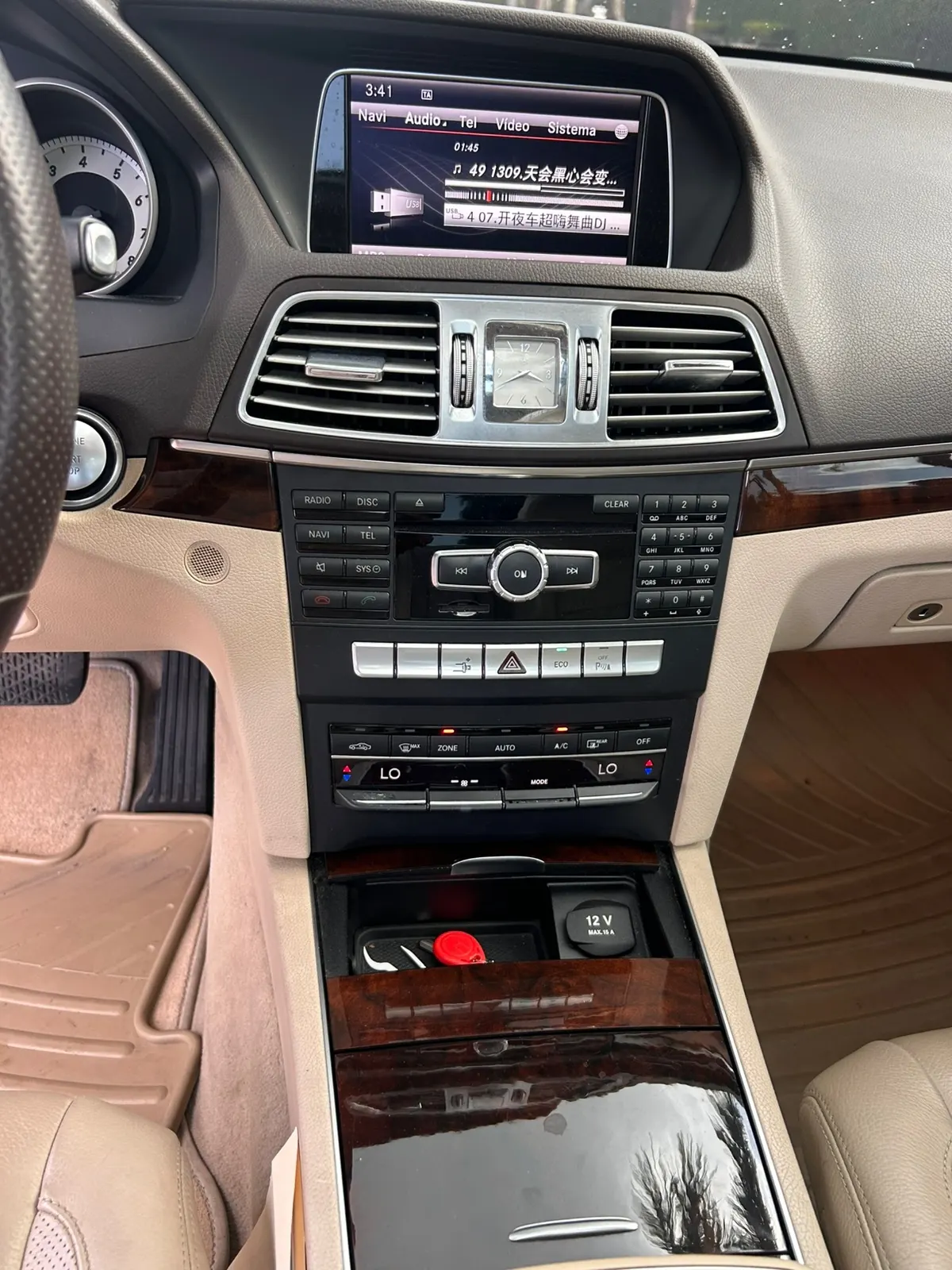 2014 Mercedes-Benz