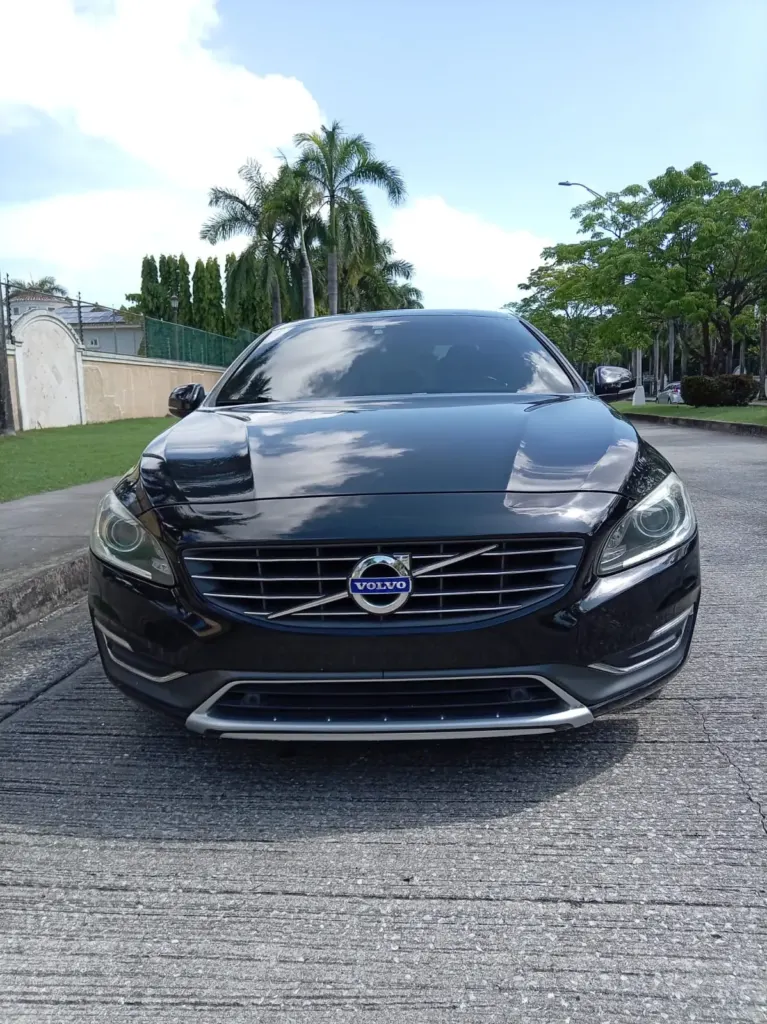 2015 2015 Volvo S60