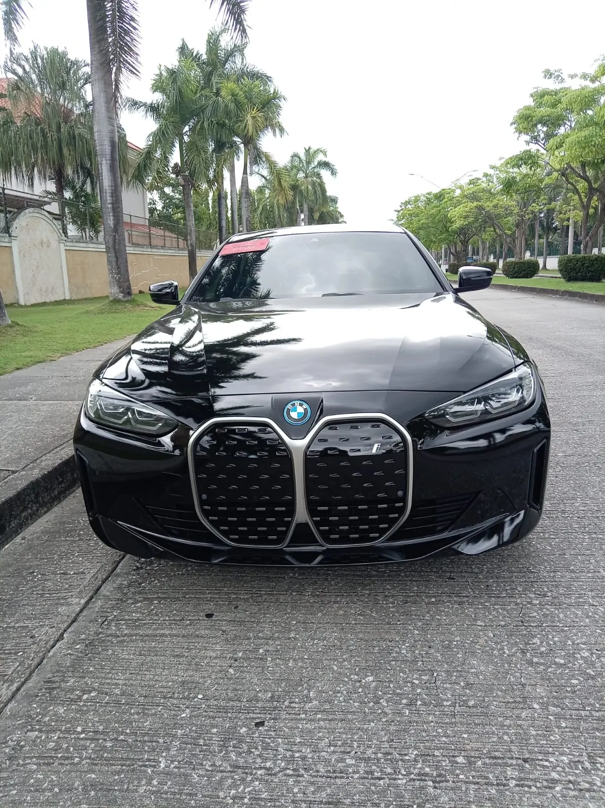 2024 BMW i4