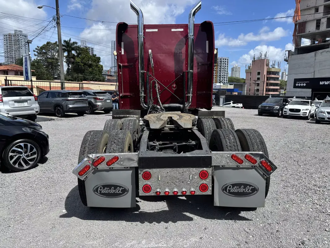 2012 Peterbilt 386