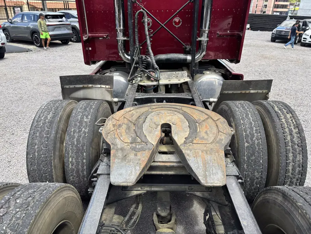 2012 Peterbilt 386
