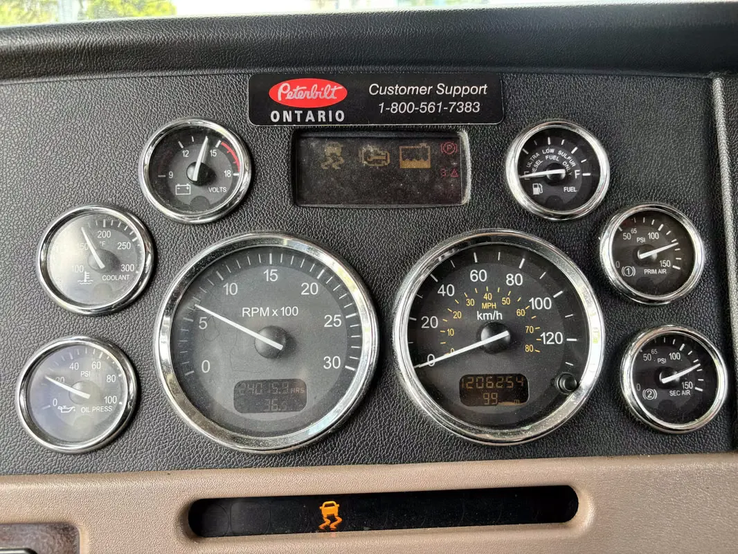 2012 Peterbilt 386