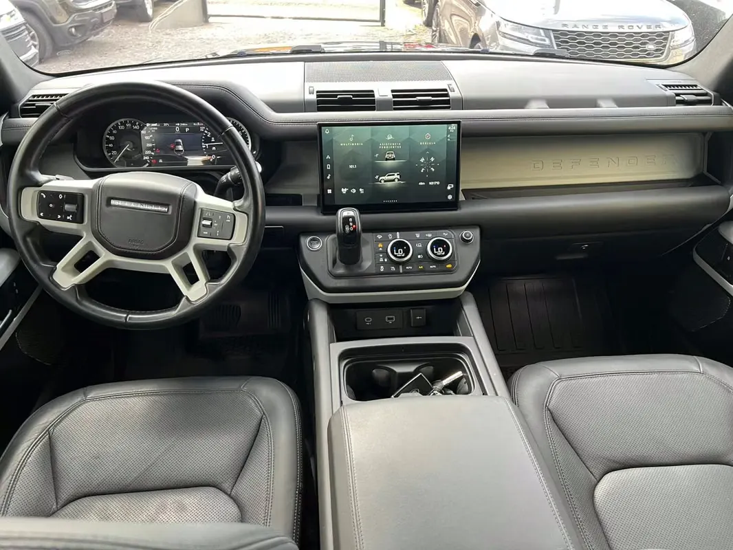 2023 Land Rover Defender