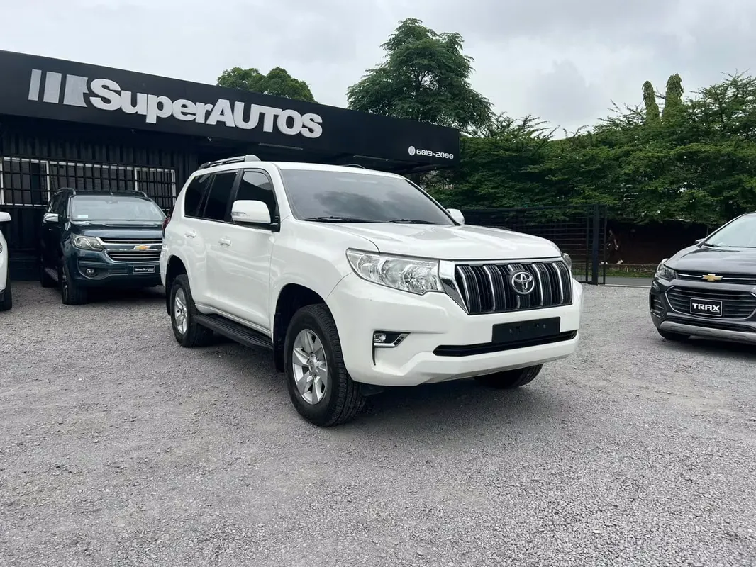 2023 Toyota Land Cruiser Prado