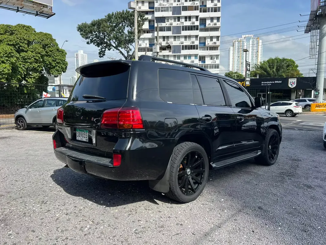 2010 Lexus LX