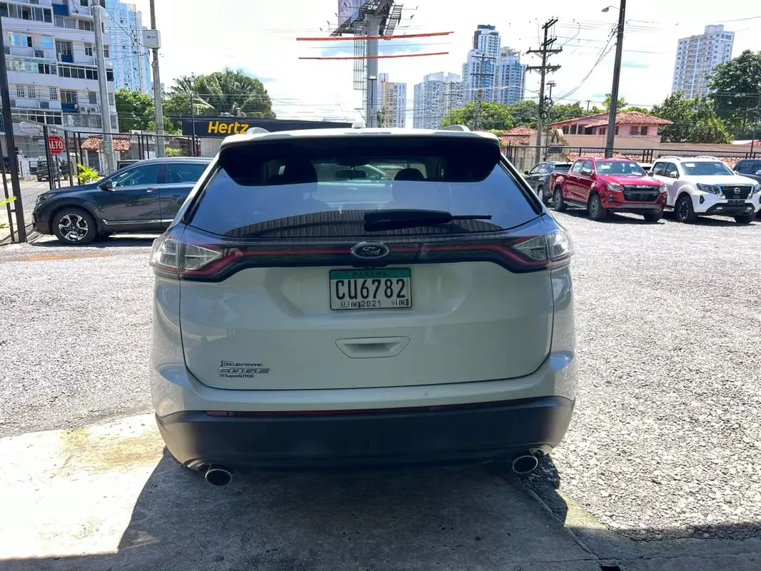 2018 Ford Edge