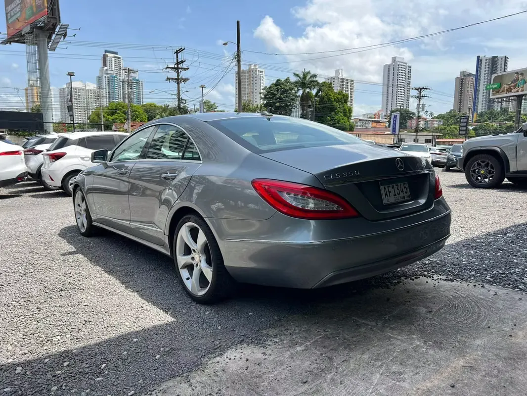 2013 Mercedes-Benz CLA