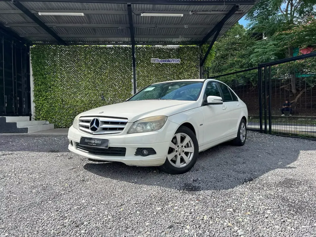 2010 Mercedes-Benz C180