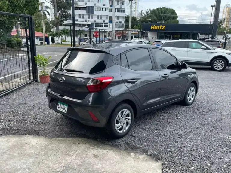 2023 Hyundai Grand i10