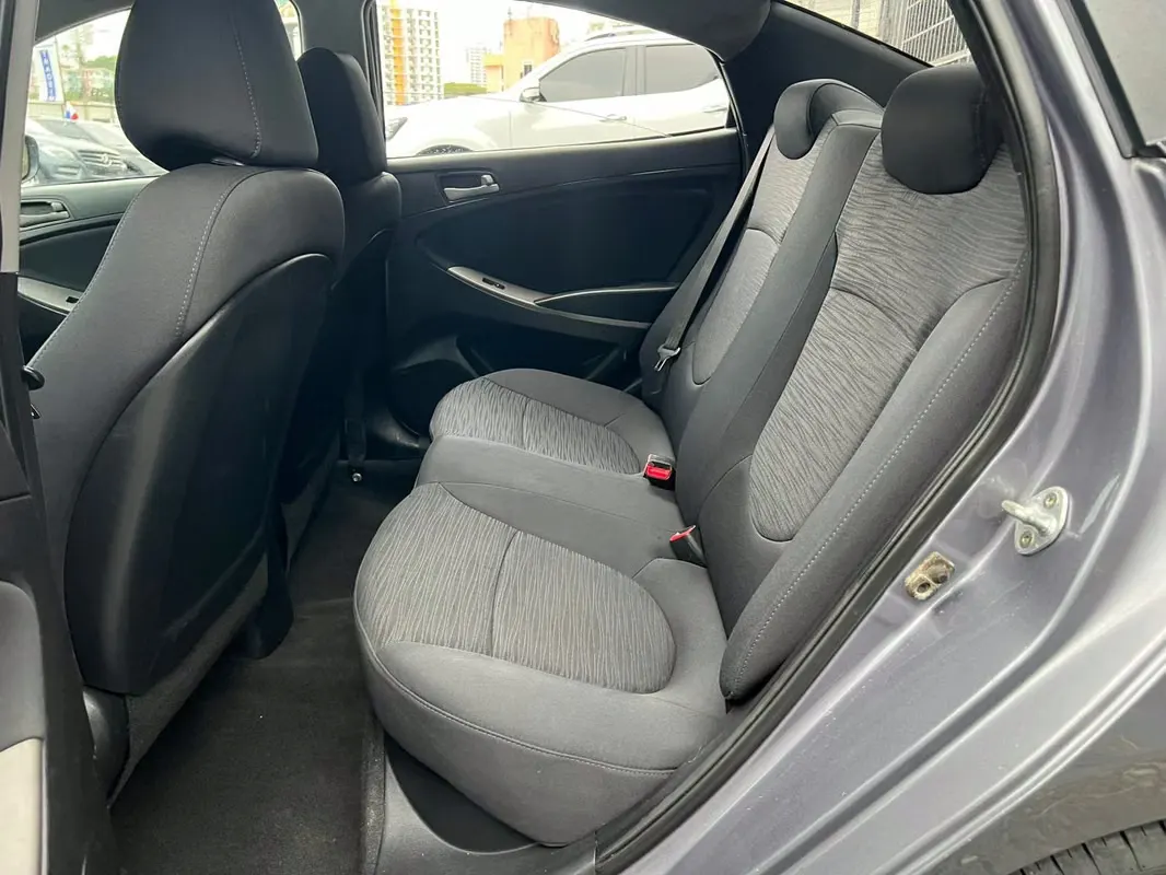2018 Hyundai Accent