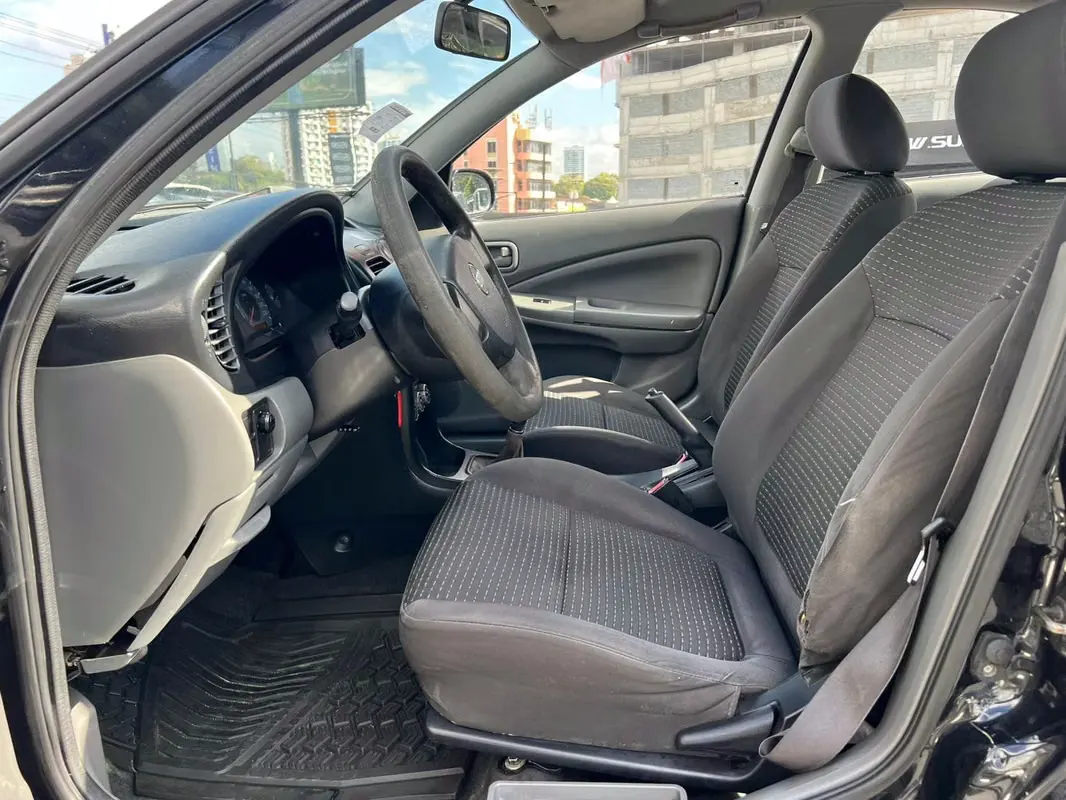 2010 Nissan Almera