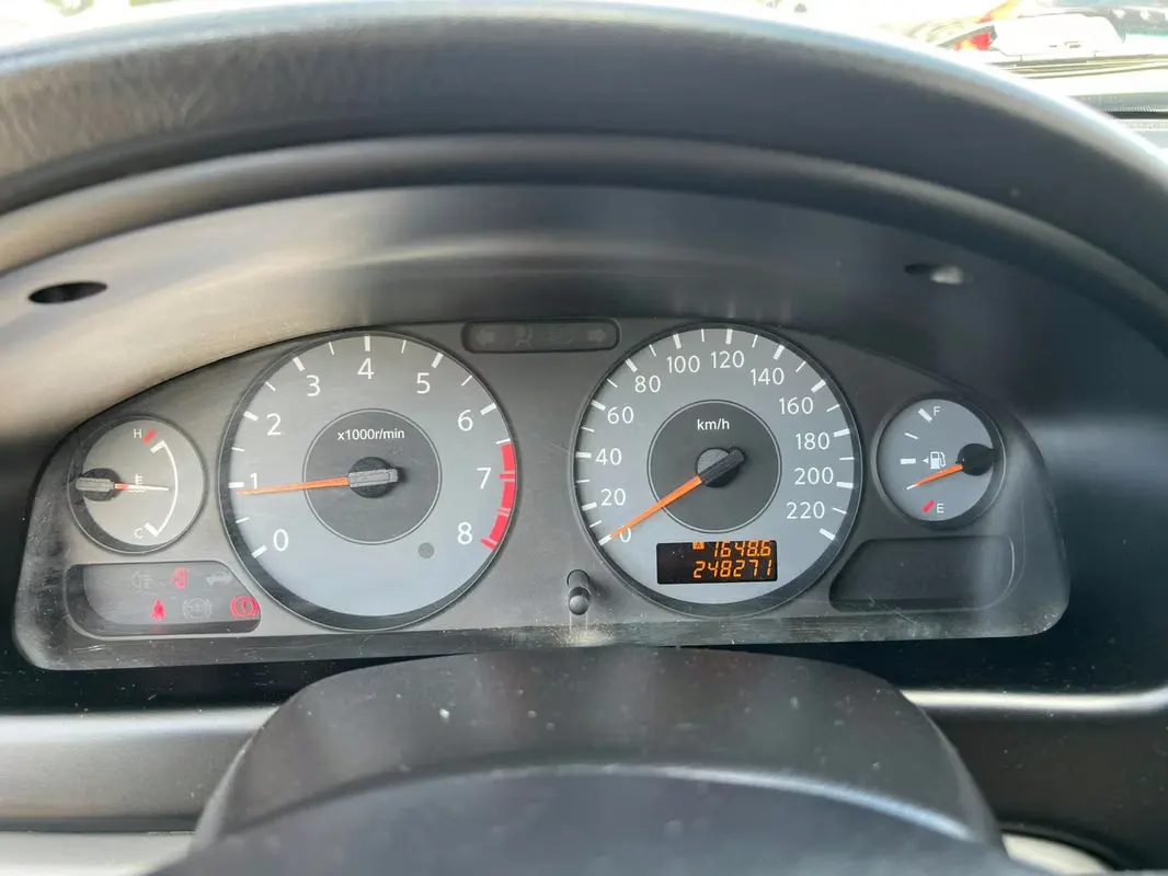 2010 Nissan Almera