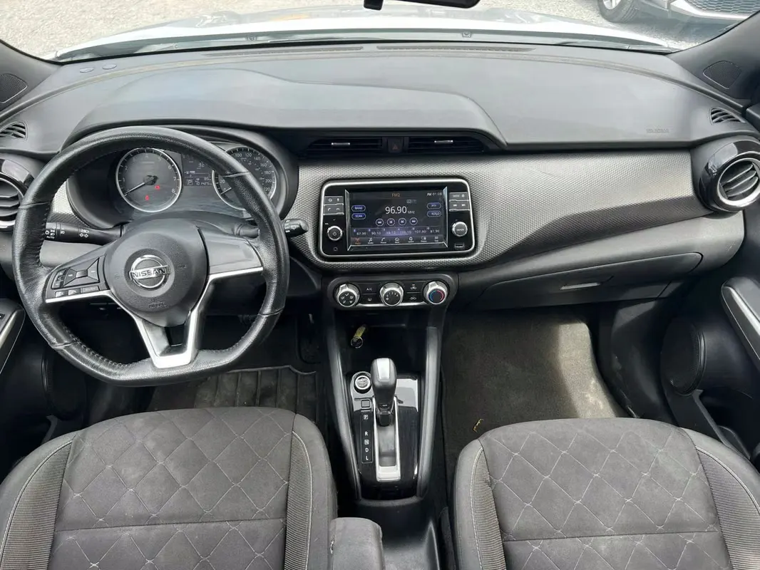 2020 Nissan Kicks