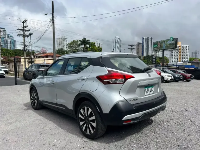 2020 Nissan Kicks