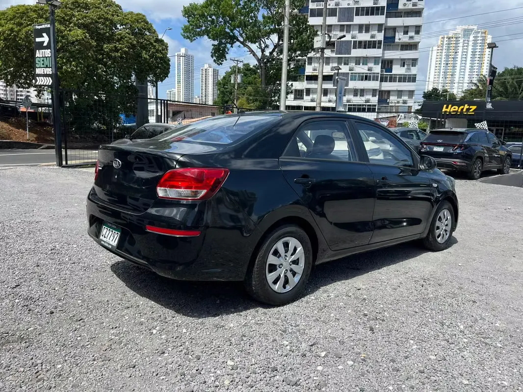 2021 Kia Soluto