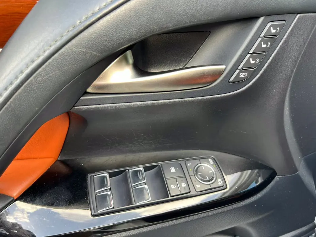 2019 Lexus LX