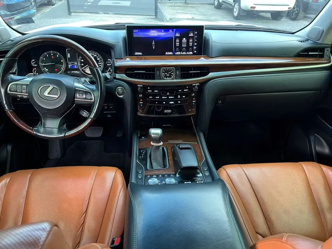 2019 Lexus LX