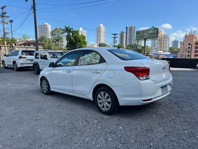 2022 Hyundai Verna