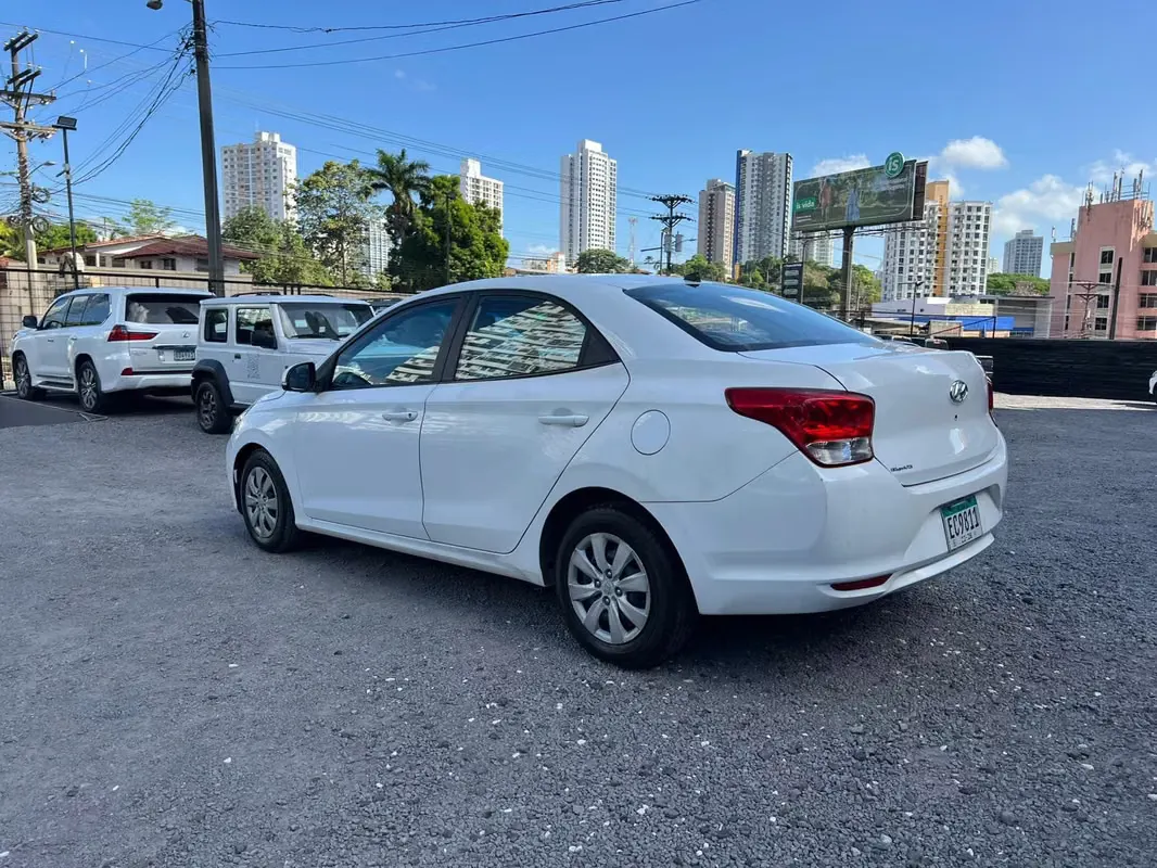 2022 Hyundai Verna