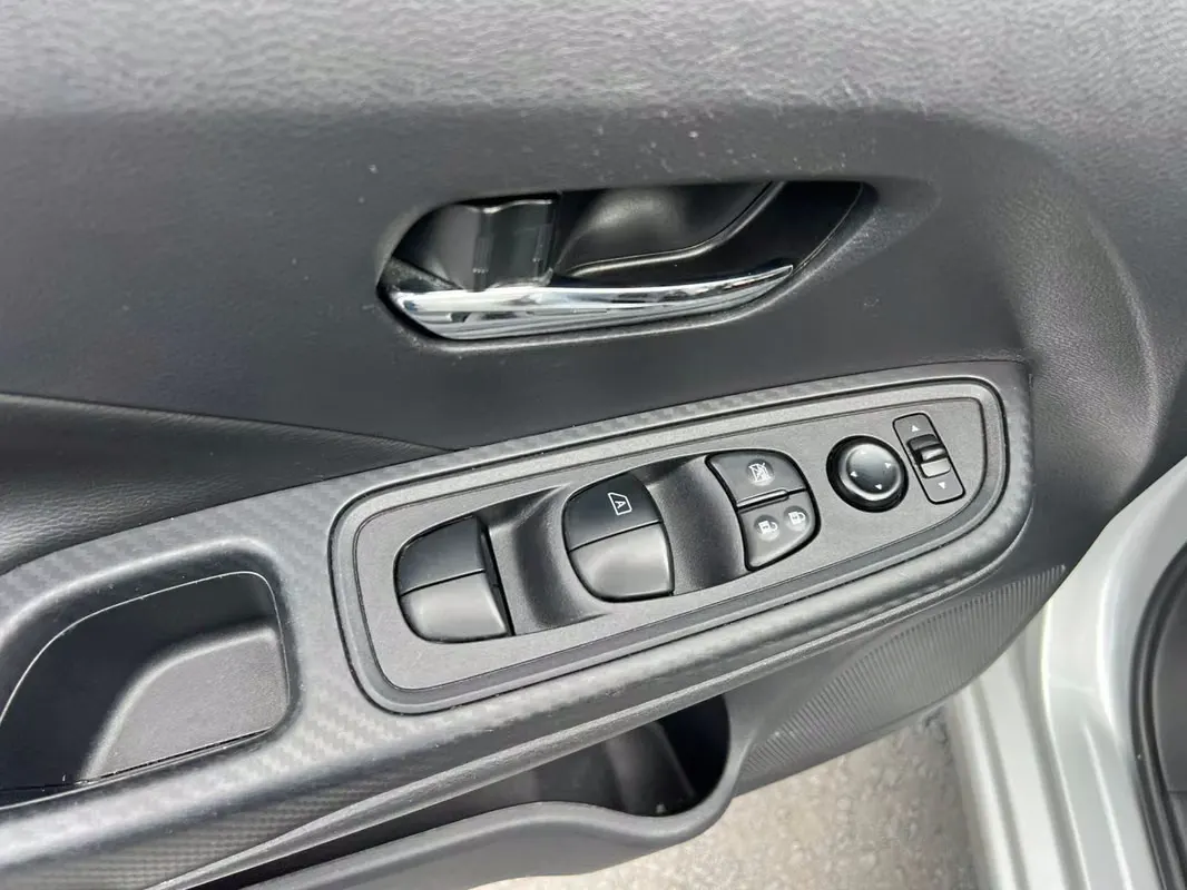 2023 Nissan Versa