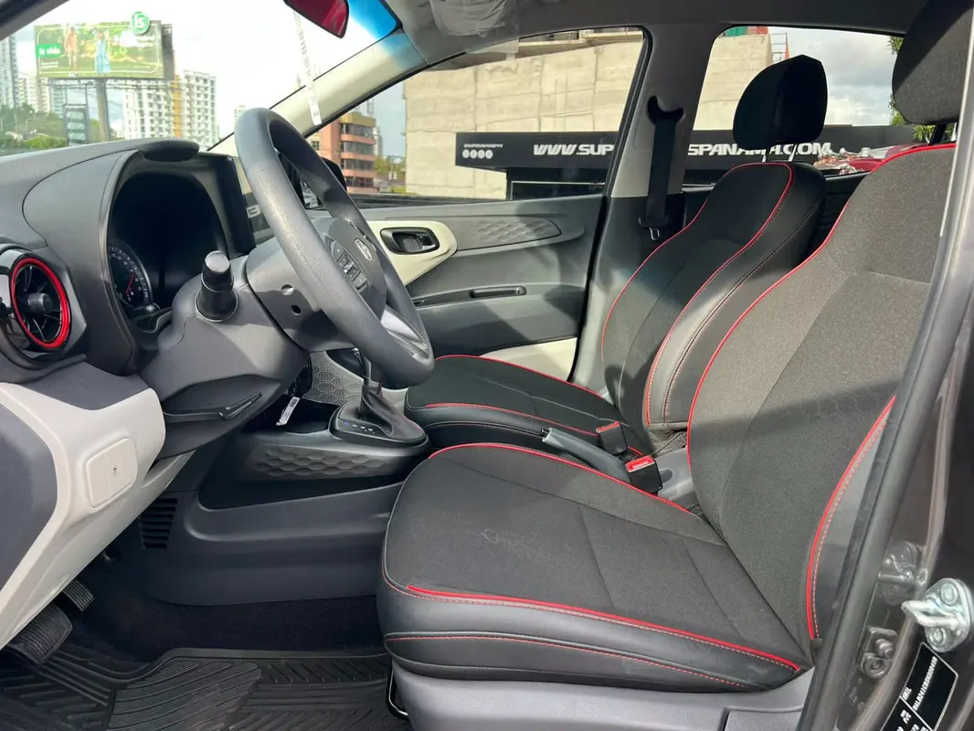 2025 Hyundai Grand i10