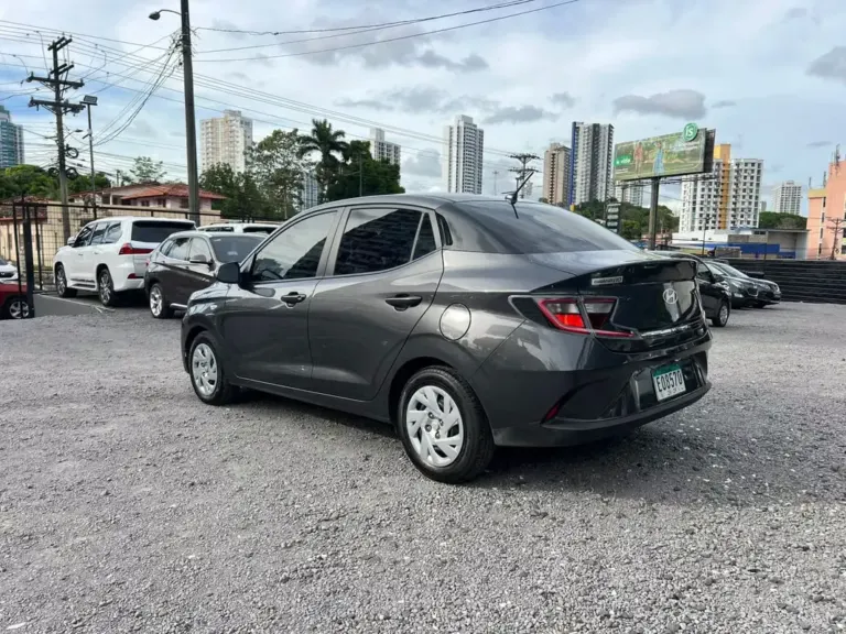 2025 Hyundai Grand i10