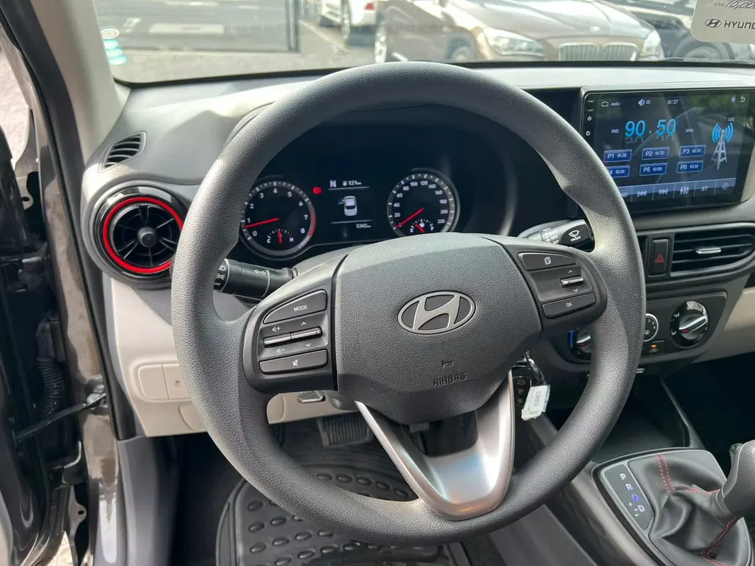 2025 Hyundai Grand i10