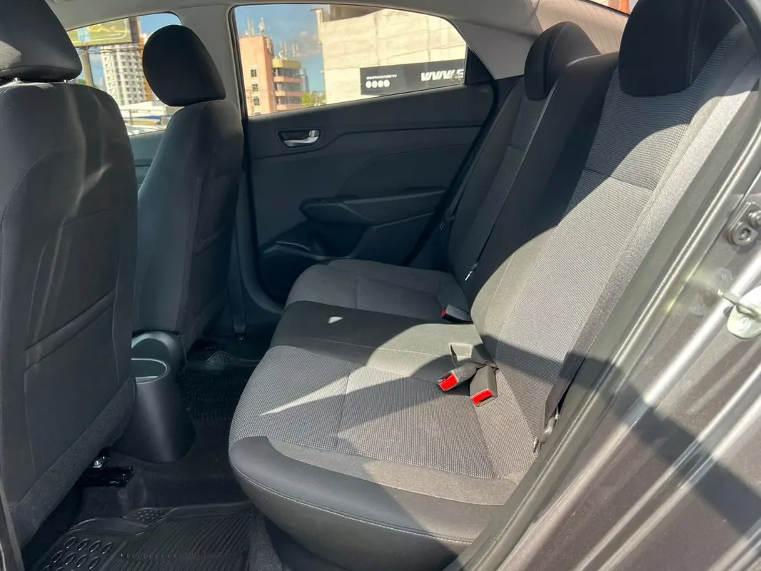 2023 Hyundai Accent