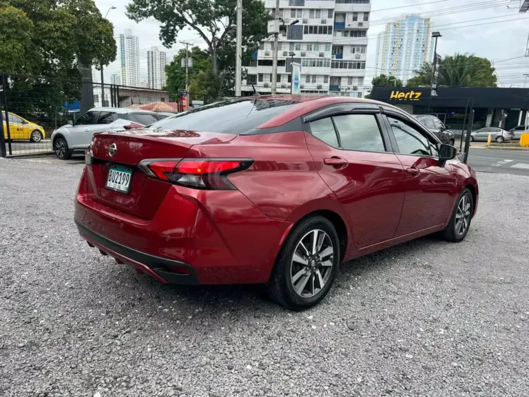 2022 Nissan Versa