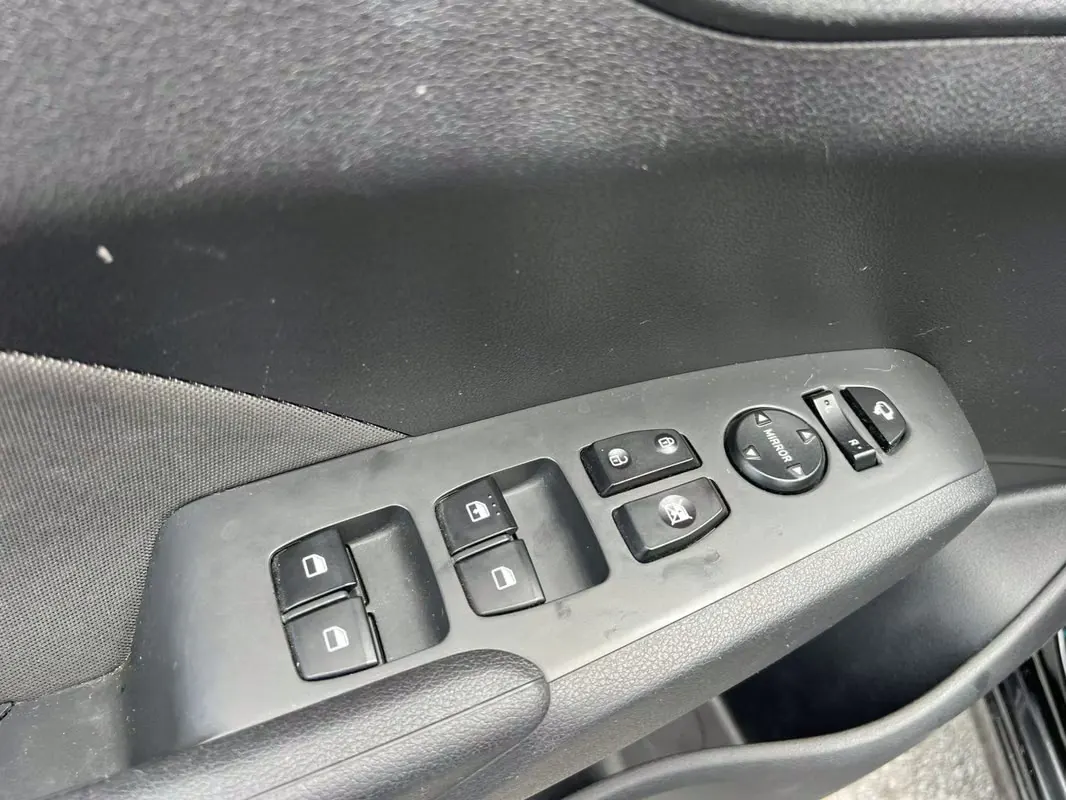 2023 Hyundai Accent
